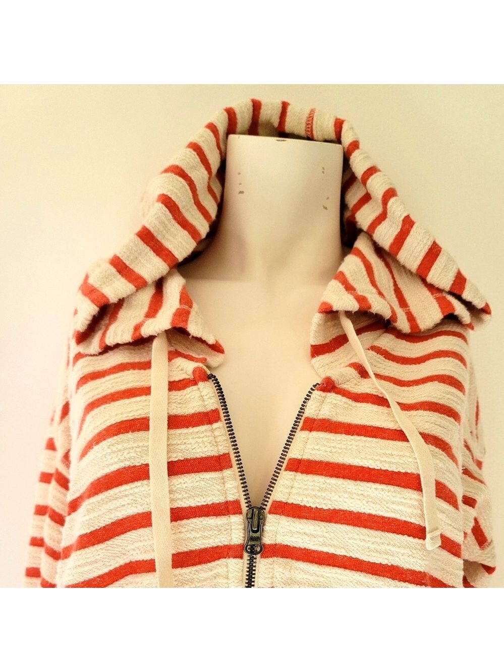 Gap Women's Red & White Striped Full Zip Hoodie Size M